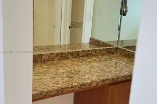 2910 Point E Dr, Aventura, FL 33160 - Photo 39