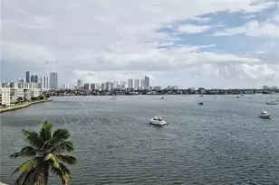 2910 Point E Dr, Aventura, FL 33160 - Photo 5