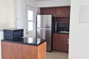 2910 Point E Dr, Aventura, FL 33160 - Photo 25