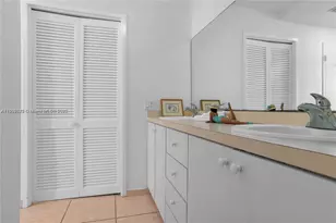 3505 S Ocean Dr, Hollywood, FL 33019 - Photo 11