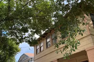 232 W 19th St, Other City - In The State Of Florida, FL 32206 - Photo 1