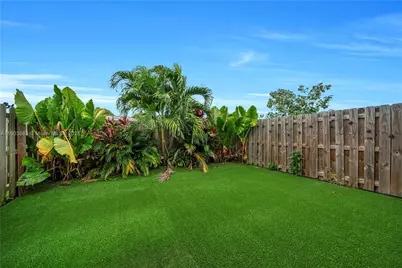 18320 SW 148th Rd, Miami, FL 33187 - Photo 29