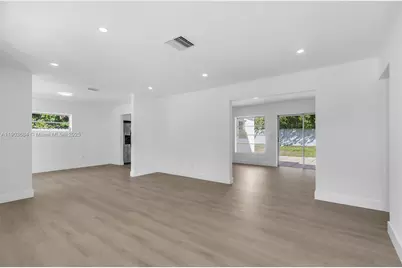 21241 NE 2nd Ave, Miami, FL 33179 - Photo 5