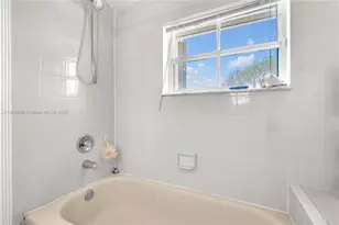 1440 NW 126th Ave, Sunrise, FL 33323 - Photo 23