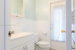 6920 NW 16th St, Margate, FL 33063 - Photo 41