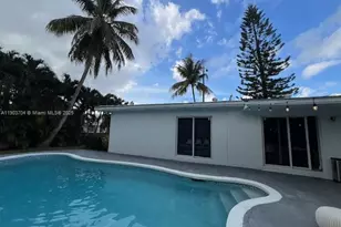 201 NE 48th St, Miami, FL 33137 - Photo 3
