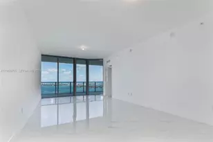 700 NE 24th St, Miami, FL 33137 - Photo 5
