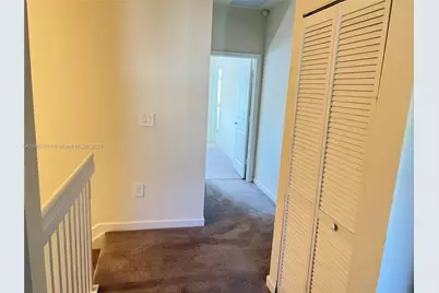 3304 W 114th Ter, Hialeah, FL 33018 - Photo 9