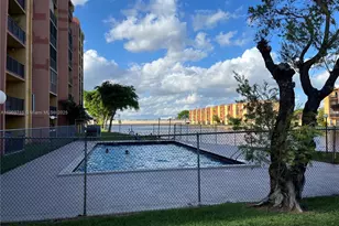 4801 NW 7th St, Miami, FL 33126 - Photo 29