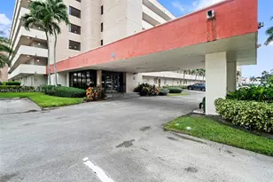 8900 Washington Blvd, Pembroke Pines, FL 33025 - Photo 35