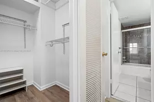 8900 Washington Blvd, Pembroke Pines, FL 33025 - Photo 5