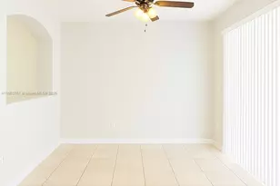 2417 SE 14th St, Homestead, FL 33035 - Photo 7