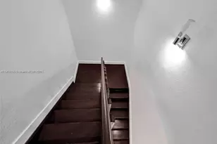 7565 NW 177th Terrace, Hialeah, FL 33015 - Photo 27