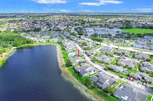 6590 SW 152nd Pl, Miami, FL 33193 - Photo 7