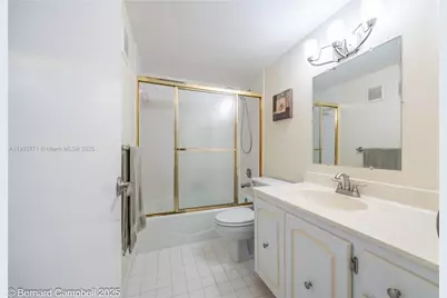 3910 Inverrary Blvd #406-B, Lauderhill, FL 33319 - Photo 7