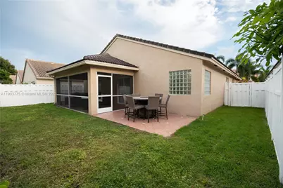 16061 La Costa Dr, Weston, FL 33326 - Photo 27