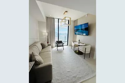 159 NE 6th St #PH5014, Miami, FL 33132 - Photo 9