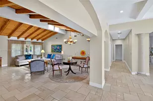 1266 NE 101st St, Miami Shores, FL 33138 - Photo 15