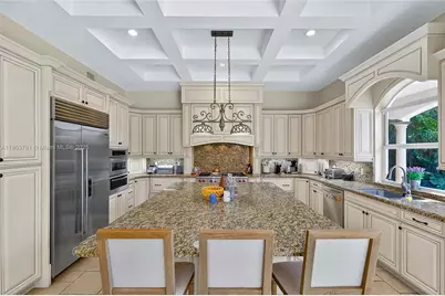 1266 NE 101st St, Miami Shores, FL 33138 - Photo 23