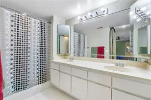 5924 NW 54th Ln, Tamarac, FL 33319 - Photo 11