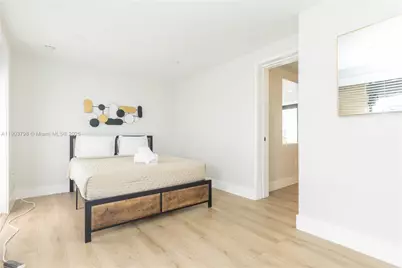 2360 SW 12th St, Miami, FL 33135 - Photo 49