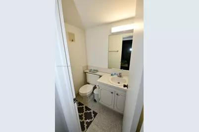 197 Newport L #197, Deerfield Beach, FL 33442 - Photo 11