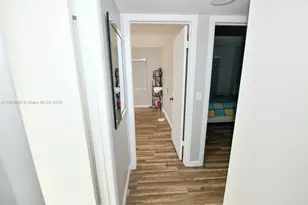 197 Newport L, Deerfield Beach, FL 33442 - Photo 9