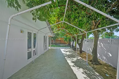 11482 SW 181st St, Miami, FL 33157 - Photo 31