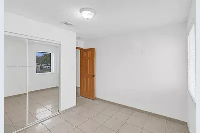 11482 SW 181st St, Miami, FL 33157 - Photo 15