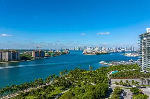 400 South Pointe Dr, Miami Beach, FL 33139 - Photo 1