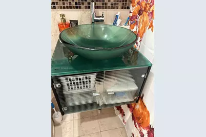 6341 E 6th Ave, Hialeah, FL 33013 - Photo 13