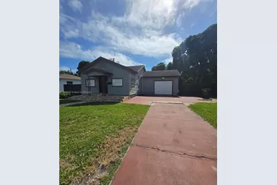 2420 Jackson St #H, Hollywood, FL 33020 - Photo 1