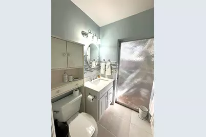 2431 Sabal Palm Dr, Miramar, FL 33023 - Photo 15