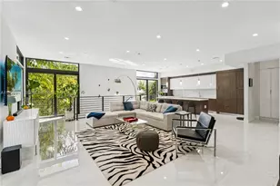 909 NE 16th Terrace, Fort Lauderdale, FL 33304 - Photo 3