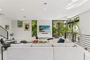 909 NE 16th Terrace, Fort Lauderdale, FL 33304 - Photo 5