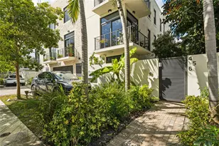 909 NE 16th Terrace, Fort Lauderdale, FL 33304 - Photo 21