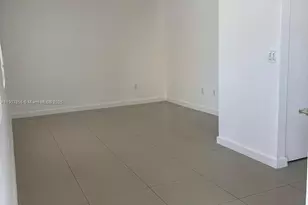 423 E 27th St, Hialeah, FL 33013 - Photo 9