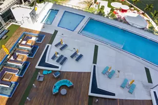 92 SW 3rd St, Miami, FL 33130 - Photo 39