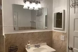 2426 SE 17th St, Fort Lauderdale, FL 33316 - Photo 15