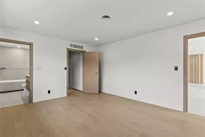 2108 NE 63rd St, Fort Lauderdale, FL 33308 - Photo 37
