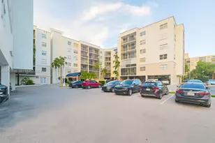 2821 N Miami Beach Blvd, North Miami Beach, FL 33160 - Photo 17
