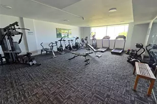 2821 N Miami Beach Blvd, North Miami Beach, FL 33160 - Photo 19