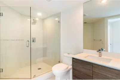 1100 S Miami Ave #710, Miami, FL 33130 - Photo 17