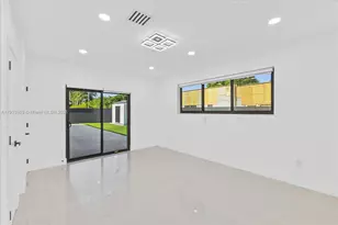 19511 NE 18th Pl, Miami, FL 33179 - Photo 11