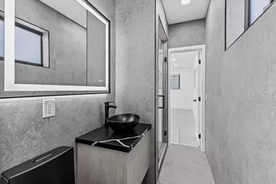 19511 NE 18th Pl #0, Miami, FL 33179 - Photo 23