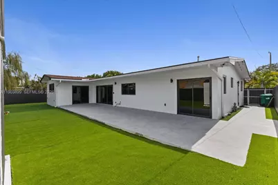 19511 NE 18th Pl #0, Miami, FL 33179 - Photo 27