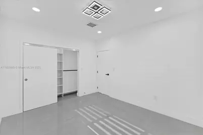 19511 NE 18th Pl #0, Miami, FL 33179 - Photo 19