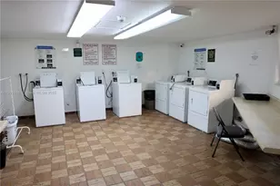 8730 SW 133rd Avenue Rd, Miami, FL 33183 - Photo 25