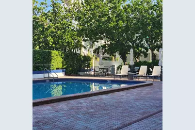 6450 Collins Ave #308, Miami Beach, FL 33141 - Photo 9