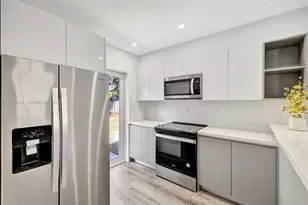 843 SW 20th St, Fort Lauderdale, FL 33315 - Photo 11